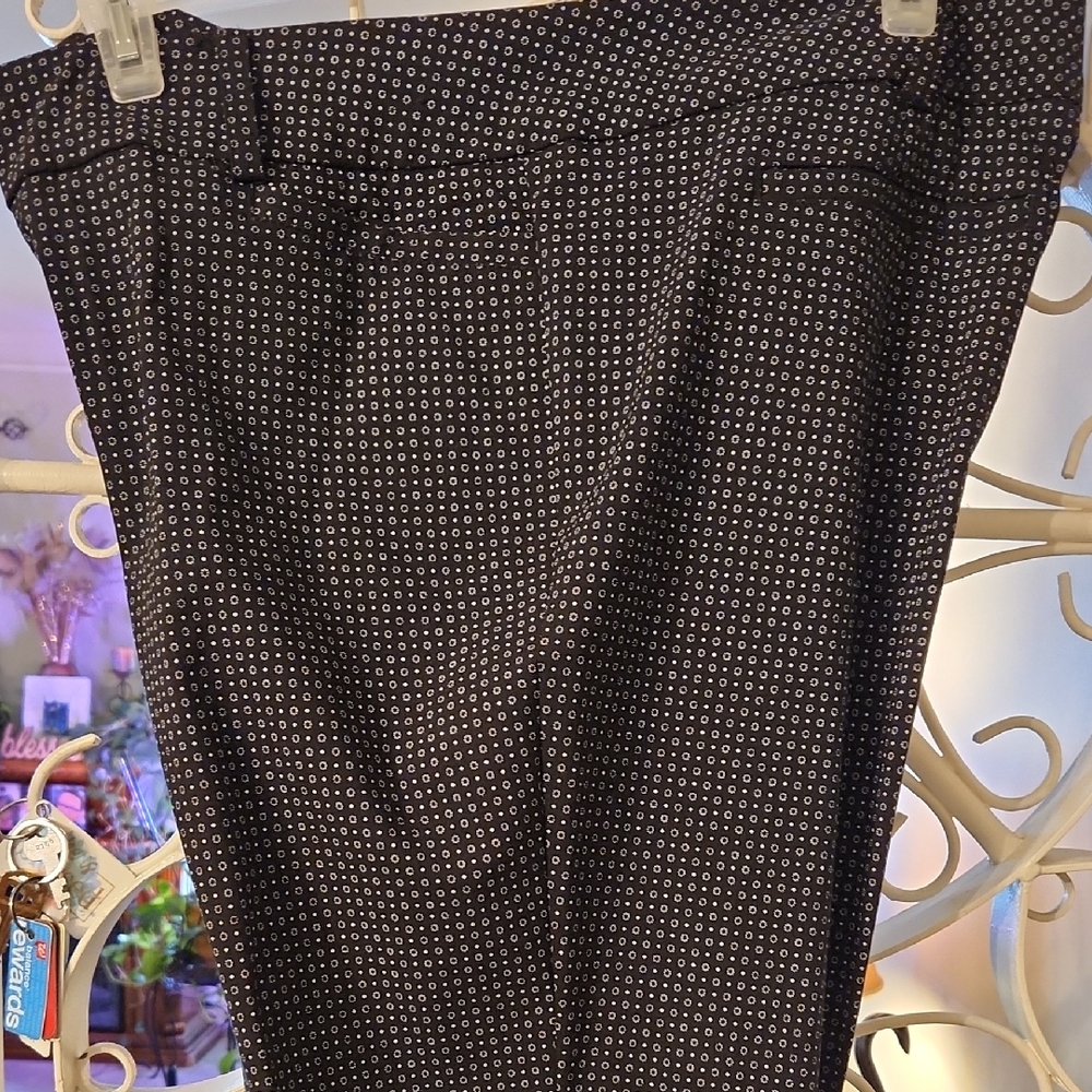 New York & Company Black and White Patterned Pants